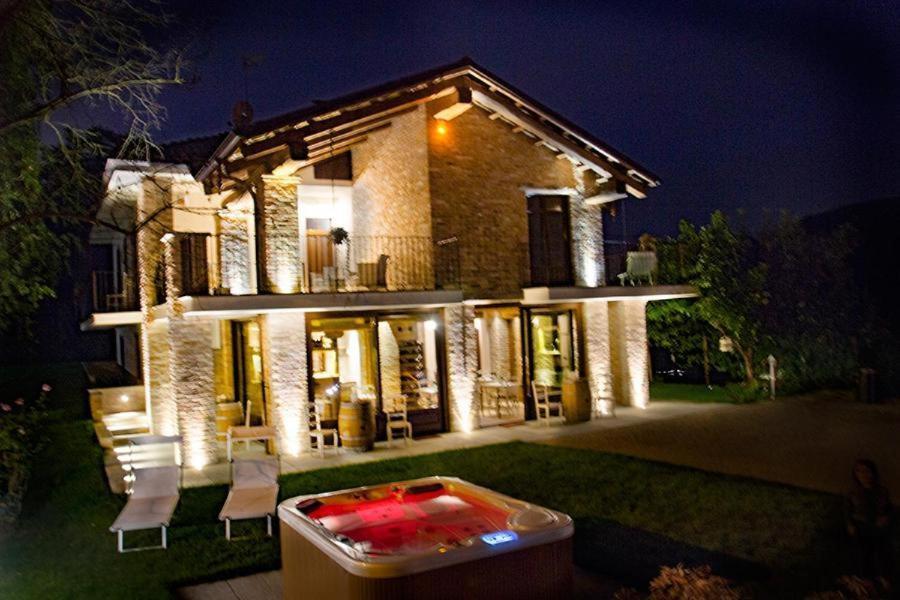 Villa Laura Castellinaldo Exteriér fotografie