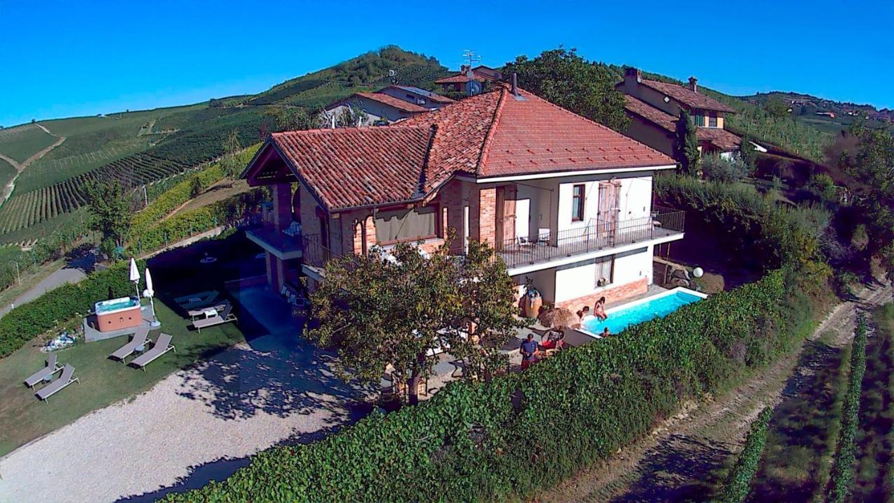 Villa Laura Castellinaldo Exteriér fotografie
