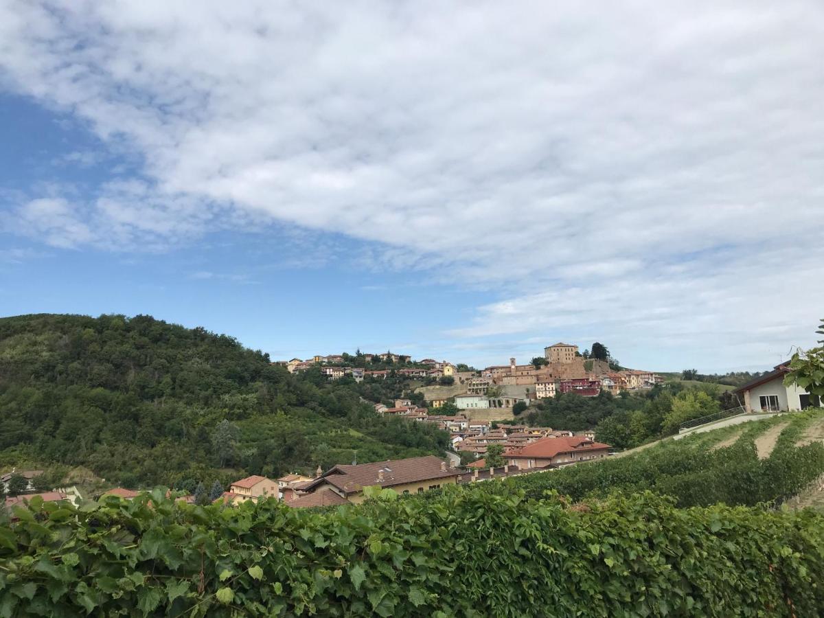 Villa Laura Castellinaldo Exteriér fotografie