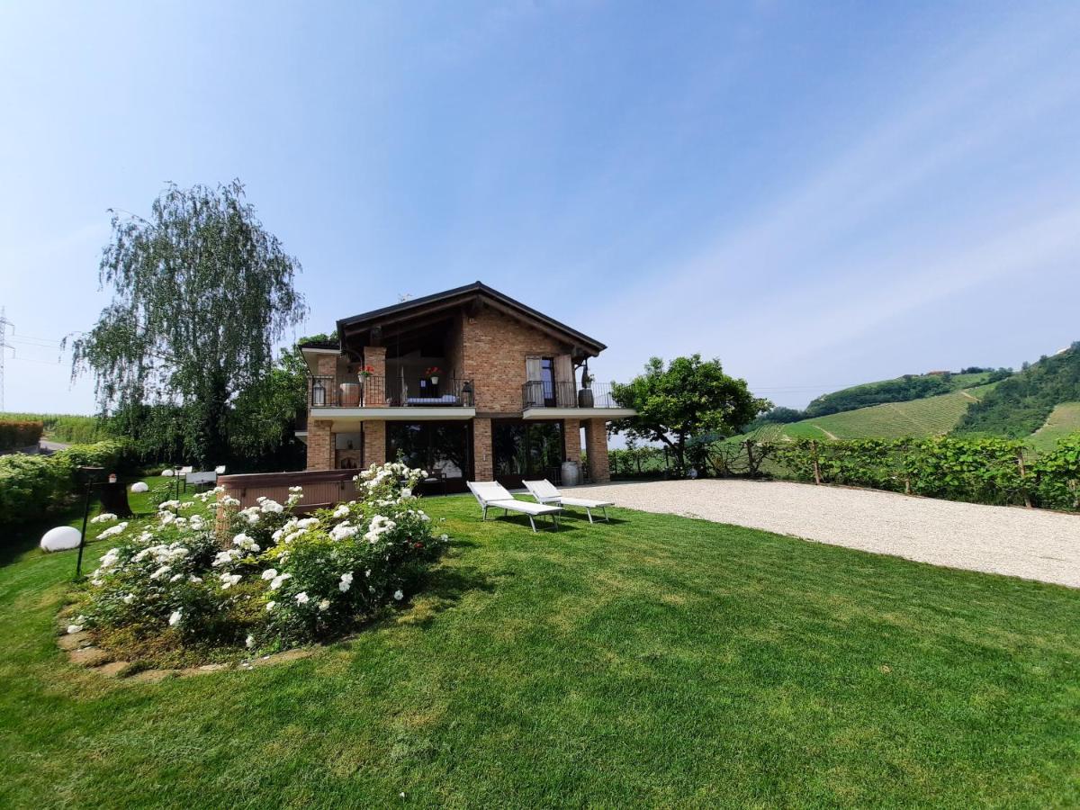 Villa Laura Castellinaldo Exteriér fotografie